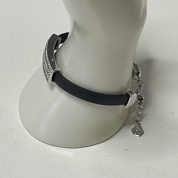 Bracelet black with silver tone and rhinestone slide signed costume jewelry - Picture 6 of 14